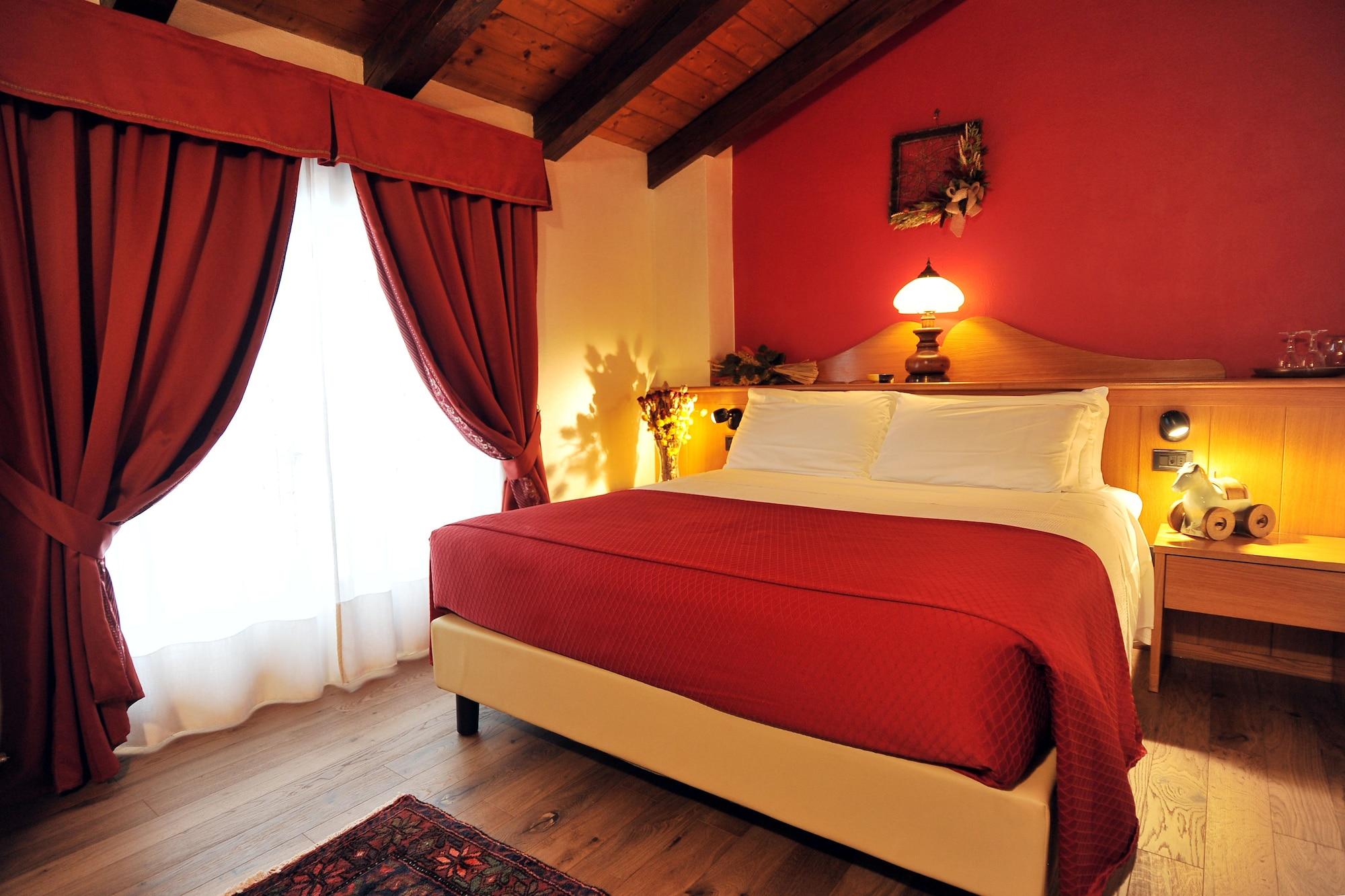 Le Charaban Hotel Aosta Bagian luar foto