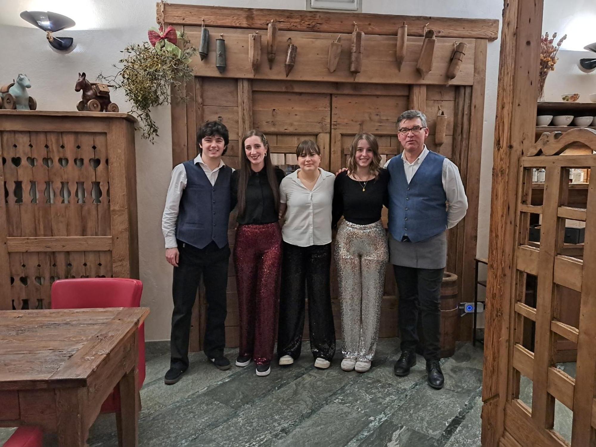 Le Charaban Hotel Aosta Bagian luar foto